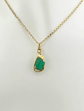 Anhänger Gold 750 mit Roh Smaragd * 18 k Kettenanhänger mit Smaragd Handarbeit