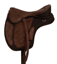 Baumloser Wanderreit Sattel