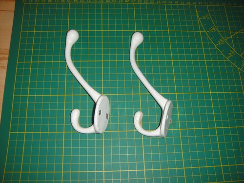 Gusseisen emaille haken - /,