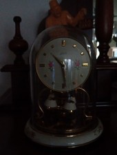 Schatz Drehpendel Jahresuhr