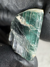 Großer Blauer Turmalin 47 Karat Indigolith Natur Qualität Edelstein