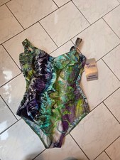 NAGELNEU !!!!   Palm Beach