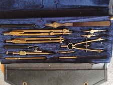 Zirkelkasten / Reißzeuge von