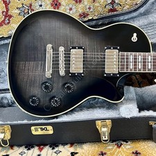 2011 Larrivée - RS 4 Mahogany Charcoal Burst - ID 4353
