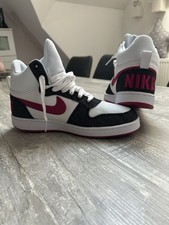 NEU! ORIGINAL NIKE HIGH TOP SNEAKER 40.5