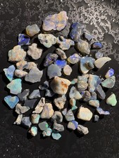 Opal Rohsteine Australien Lightning Ridge 125kt