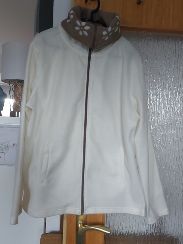Leichte weiße fleecejacke - weiße,