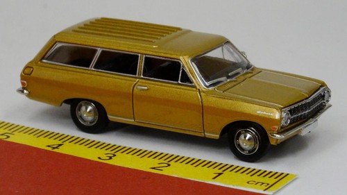 Opel rekord caravan - opel, gold