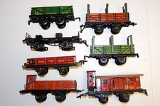 Konvolut 7 alte Kraus Fandor Spur 0 Blech Eisenbahn Güterwagen