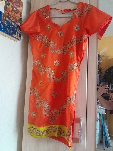 Indisches besticktes kleid - besticktes,