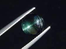 Indigolith Blauer Turmalin Katzenauge 3,07 Ct. Rund Cabochon (2940t)