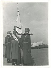 Orig. Foto Fahnenträger