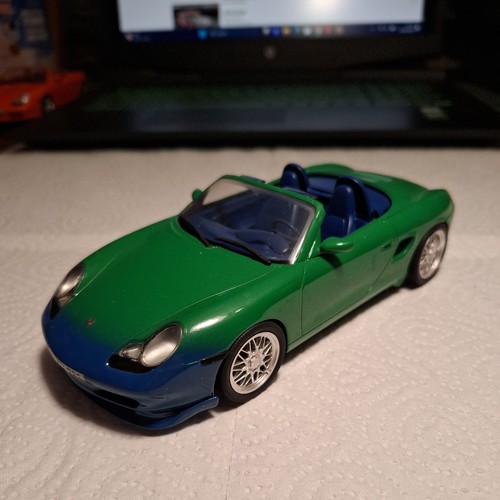 Porsche boxter bausatz 24 - boxter,