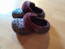 Crocs Pantolette, Clog, Warm gefüttert, Gr. 39 / 40, Mit Absatz, Neu, Ansehen.