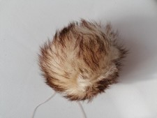 neu beige mit braunen Spitzen