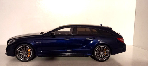 Mercedes benz cls 63 amg - 1/18,