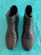 Schwarze leder - schwarze,