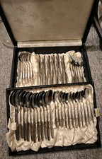 DDR Besteckkasten vollständig