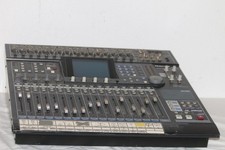Tascam DM-24 Digitalpult