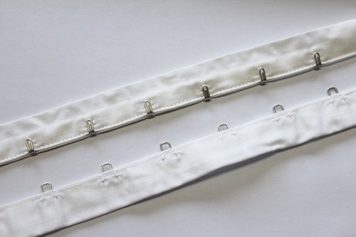 Korsagenband haken und ösen - haken,