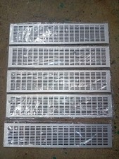 5 Stück Stegschlitzbleche, Stegbleche ,Lüftungsgitter 700 X 150 mm ,Alu Eloxuert