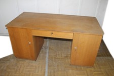 alter Schreibtisch Tisch 50er 60er Jahre Büro old vintage Arbeitstisch Holz