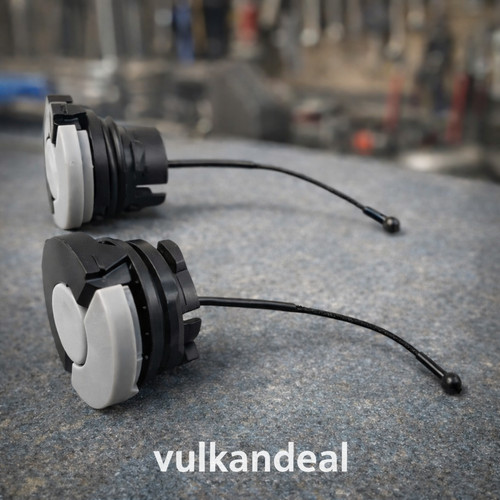 Benzintankdeckel - , +