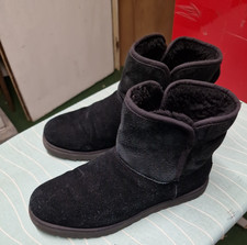 UGG Boots Short EU 39 schwarz