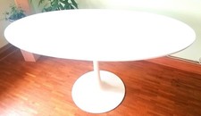 Original Knoll Tulip Table –