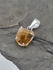 Anhänger mit Roh Citrin 925
