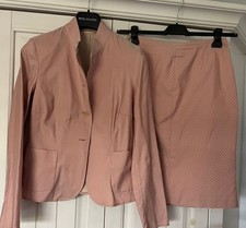 Designer St. Emile