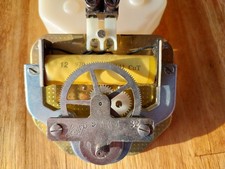 Ein nebenuhrwerk pragotron - ein,