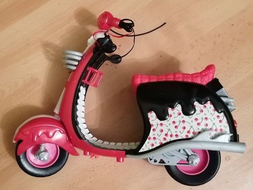 Monster high ghoulia roller - monster,