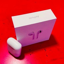 Apple Ladecase 2. Generation – Weiß – für AirPods geeignet