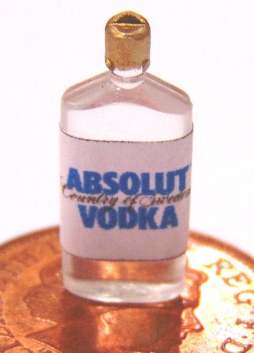 Puppenhaus wodka etikett auf - puppenhaus,