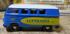 Brekina 1:87 H0 VW T1 a Kombi blau gelb Lufthansa NEU in Brekina NEU Box Garage