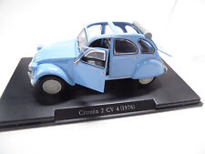 Citroen 2 CV  -  1/24 Leo Models in Vitrine  # 999