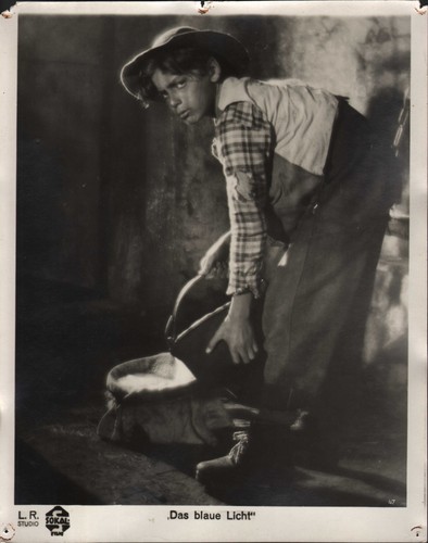 Das blaue licht - "das, i