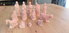 Konvolut 13 Krippenfiguren