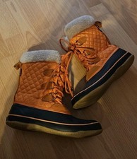 Kamik Damen Stiefel  Lauren Gr. 40 1/2, orange,  Top Zustand 