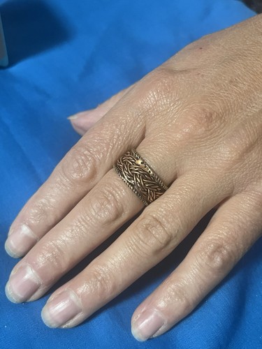 Handgefertigter fingerring aus - handgefertigter,