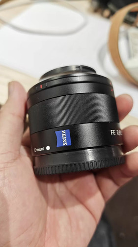 Sony sonnar 35mm f - 35mm, f/2.8
