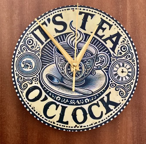 Tea clock cafe - it’s,