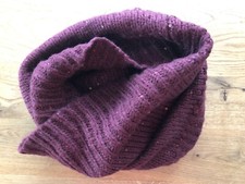 H&M XL Loop Rundschal weinrot mit Pailletten 