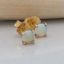 Ohrringe Ohrstecker mit Opal