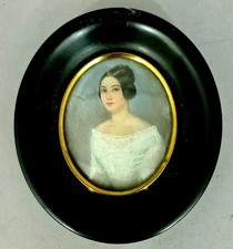 B0526 Miniatur Porträt einer jungen Frau Gouache, Miniaturist des 19.Jh.