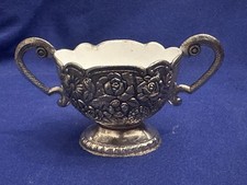 kleine Prunkschale Porzellan