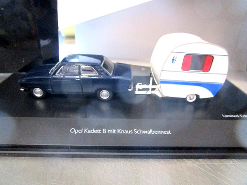Opel kadett limousine blau - b,