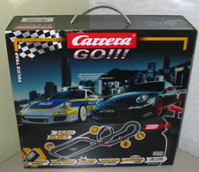 Carrera Rennbahn Porsche Carrera 911 GT3 RS + 911 Polizei Police Trap 6,8 m NEU!
