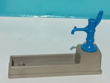 PLAYMOBIL REF 3120 ALTER BLAUER BRUNNEN BAUERNHOF PONYFELD TRÄNKE KRIPPE RANCHO